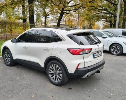 Белый Форд Эскейп, объемом двигателя 2 л и пробегом 83 тыс. км за 18999 $, фото 2 на Automoto.ua