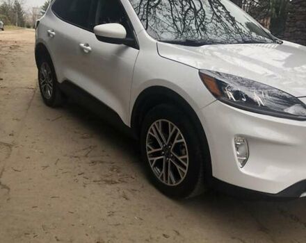 Белый Форд Эскейп, объемом двигателя 1.5 л и пробегом 70 тыс. км за 17000 $, фото 30 на Automoto.ua