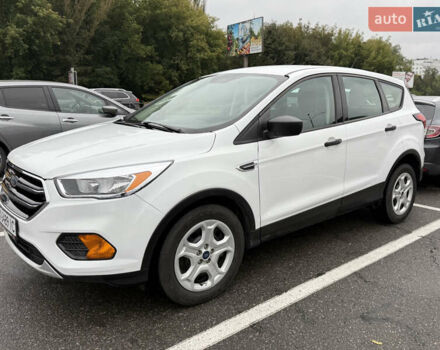 Белый Форд Эскейп, объемом двигателя 2.49 л и пробегом 131 тыс. км за 13300 $, фото 8 на Automoto.ua