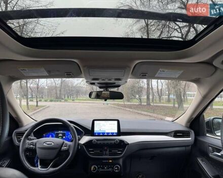 Білий Форд Ескейп, об'ємом двигуна 2.5 л та пробігом 65 тис. км за 18990 $, фото 21 на Automoto.ua