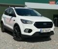 Белый Форд Эскейп, объемом двигателя 1.5 л и пробегом 140 тыс. км за 13900 $, фото 1 на Automoto.ua