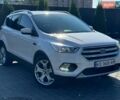 Белый Форд Эскейп, объемом двигателя 2 л и пробегом 142 тыс. км за 15200 $, фото 1 на Automoto.ua