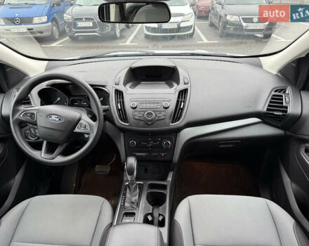 Белый Форд Эскейп, объемом двигателя 2.49 л и пробегом 131 тыс. км за 13300 $, фото 62 на Automoto.ua