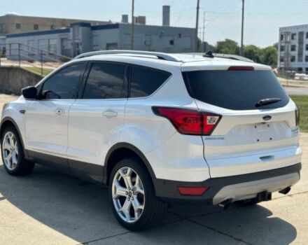 Белый Форд Эскейп, объемом двигателя 2 л и пробегом 41 тыс. км за 11200 $, фото 6 на Automoto.ua