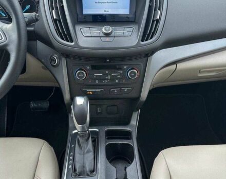 Белый Форд Эскейп, объемом двигателя 1.5 л и пробегом 120 тыс. км за 12000 $, фото 8 на Automoto.ua