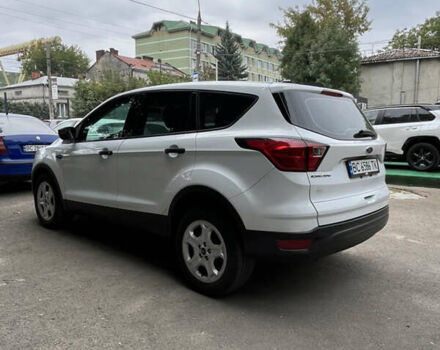 Білий Форд Ескейп, об'ємом двигуна 2.5 л та пробігом 69 тис. км за 13500 $, фото 2 на Automoto.ua