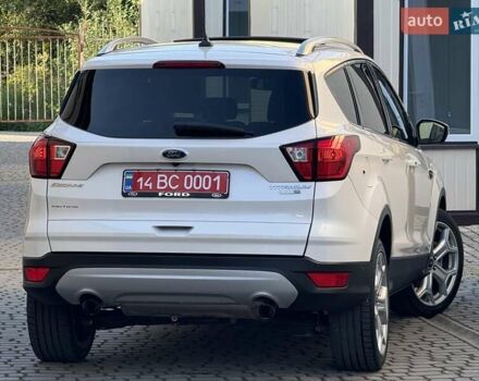Білий Форд Ескейп, об'ємом двигуна 2 л та пробігом 180 тис. км за 14250 $, фото 61 на Automoto.ua