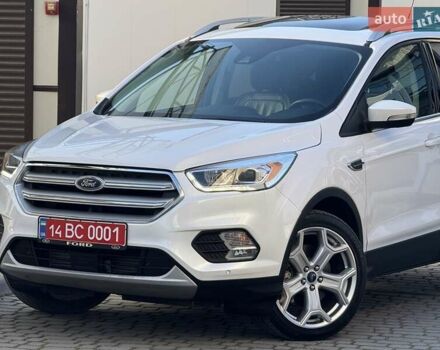 Білий Форд Ескейп, об'ємом двигуна 2 л та пробігом 180 тис. км за 14250 $, фото 5 на Automoto.ua