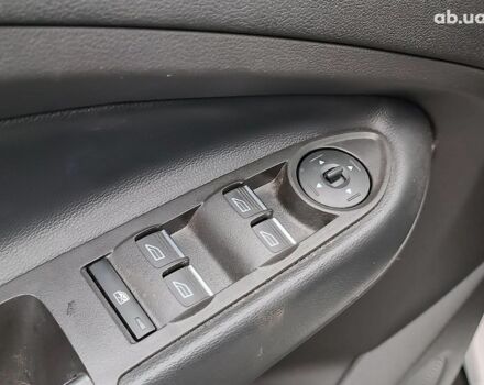 Белый Форд Эскейп, объемом двигателя 2 л и пробегом 109 тыс. км за 15290 $, фото 21 на Automoto.ua