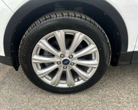 Белый Форд Эскейп, объемом двигателя 2 л и пробегом 84 тыс. км за 3700 $, фото 6 на Automoto.ua