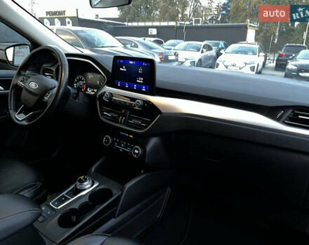 Форд Эскейп 2019 в Львове на Automoto.ua Белый Форд Эскейп, объемом двигателя 1.5 л и пробегом 129 тыс. км за 16500 $, фото 41 на Automoto.ua