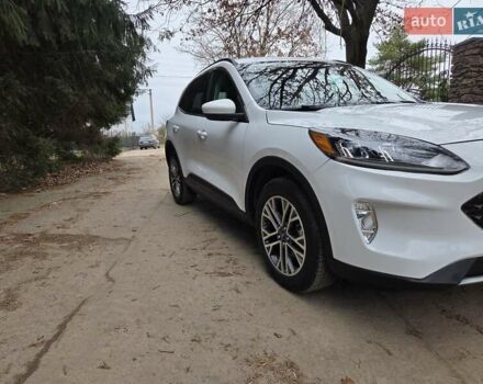 Белый Форд Эскейп, объемом двигателя 1.5 л и пробегом 70 тыс. км за 17000 $, фото 42 на Automoto.ua