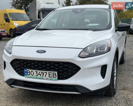 Белый Форд Эскейп, объемом двигателя 1.5 л и пробегом 112 тыс. км за 16500 $, фото 2 на Automoto.ua