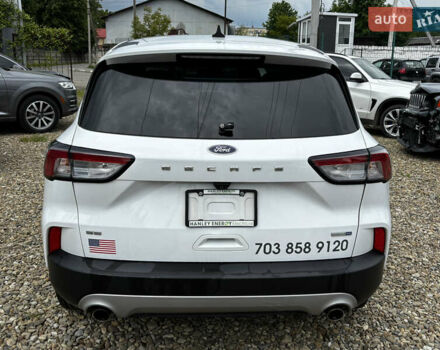 Белый Форд Эскейп, объемом двигателя 1.5 л и пробегом 222 тыс. км за 10300 $, фото 4 на Automoto.ua