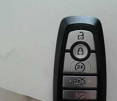 Белый Форд Эскейп, объемом двигателя 1.5 л и пробегом 150 тыс. км за 17900 $, фото 38 на Automoto.ua