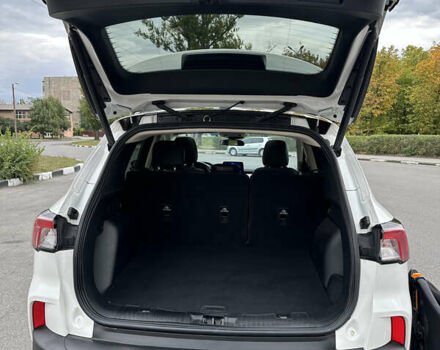 Форд Эскейп 2020 в Харькове на Automoto.ua Белый Форд Эскейп, объемом двигателя 2.5 л и пробегом 71 тыс. км за 22500 $, фото 13 на Automoto.ua