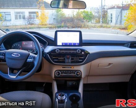 Белый Форд Эскейп, объемом двигателя 1.5 л и пробегом 113 тыс. км за 16900 $, фото 12 на Automoto.ua