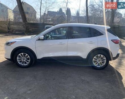 Белый Форд Эскейп, объемом двигателя 1.5 л и пробегом 49 тыс. км за 17800 $, фото 7 на Automoto.ua