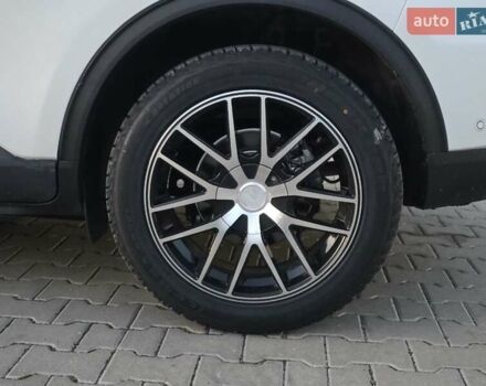 Форд Эскейп 2020 в Тернополе на Automoto.ua Белый Форд Эскейп, объемом двигателя 2 л и пробегом 89 тыс. км за 17499 $, фото 21 на Automoto.ua