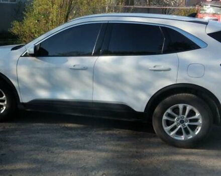 Белый Форд Эскейп, объемом двигателя 1.5 л и пробегом 149 тыс. км за 15000 $, фото 7 на Automoto.ua