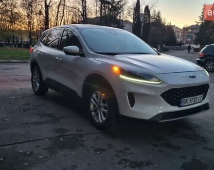 Белый Форд Эскейп, объемом двигателя 1.5 л и пробегом 93 тыс. км за 16500 $, фото 13 на Automoto.ua