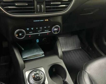 Білий Форд Ескейп, об'ємом двигуна 2 л та пробігом 79 тис. км за 19000 $, фото 7 на Automoto.ua