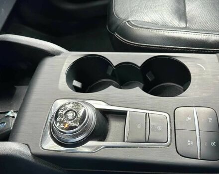 Белый Форд Эскейп, объемом двигателя 2 л и пробегом 34 тыс. км за 4800 $, фото 9 на Automoto.ua