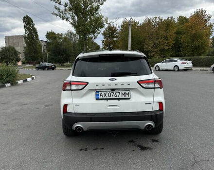 Форд Эскейп 2020 в Харькове на Automoto.ua Белый Форд Эскейп, объемом двигателя 2.5 л и пробегом 71 тыс. км за 22500 $, фото 6 на Automoto.ua