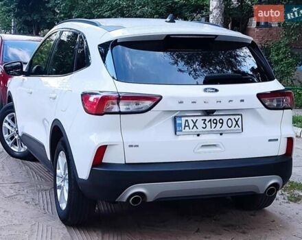 Білий Форд Ескейп, об'ємом двигуна 1.5 л та пробігом 59 тис. км за 14300 $, фото 1 на Automoto.ua