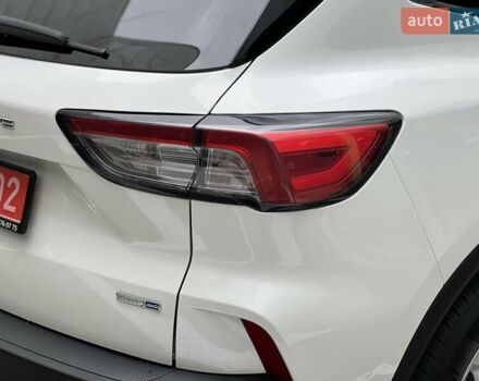 Белый Форд Эскейп, объемом двигателя 0 л и пробегом 23 тыс. км за 18500 $, фото 12 на Automoto.ua