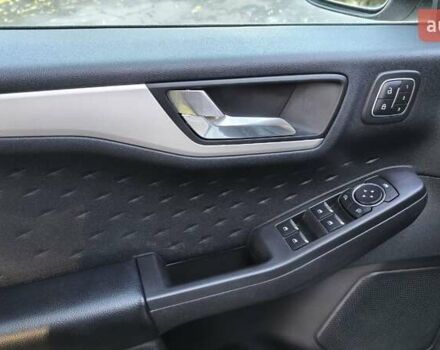 Білий Форд Ескейп, об'ємом двигуна 1.5 л та пробігом 101 тис. км за 17900 $, фото 15 на Automoto.ua