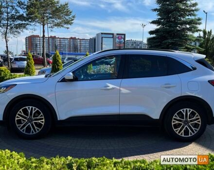 Білий Форд Ескейп, об'ємом двигуна 1.5 л та пробігом 70 тис. км за 18400 $, фото 3 на Automoto.ua