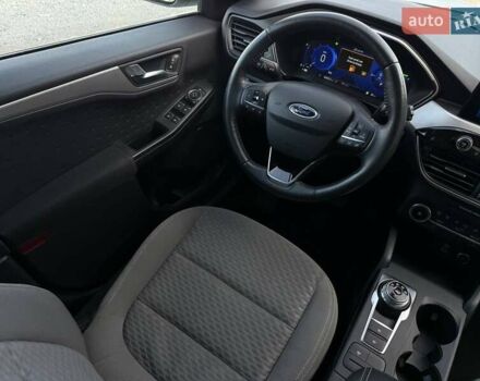 Білий Форд Ескейп, об'ємом двигуна 2.5 л та пробігом 60 тис. км за 19500 $, фото 51 на Automoto.ua