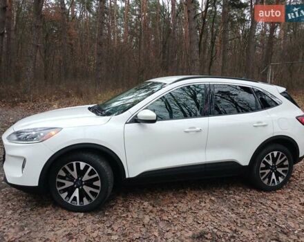 Білий Форд Ескейп, об'ємом двигуна 2 л та пробігом 58 тис. км за 19000 $, фото 8 на Automoto.ua