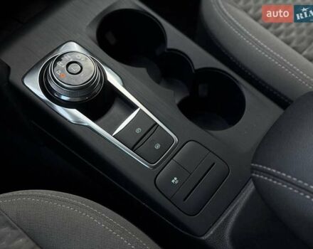 Білий Форд Ескейп, об'ємом двигуна 2.5 л та пробігом 60 тис. км за 19500 $, фото 38 на Automoto.ua