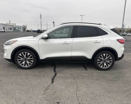 Белый Форд Эскейп, объемом двигателя 2 л и пробегом 40 тыс. км за 3250 $, фото 2 на Automoto.ua