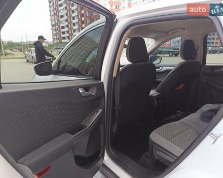 Белый Форд Эскейп, объемом двигателя 1.5 л и пробегом 129 тыс. км за 15500 $, фото 11 на Automoto.ua