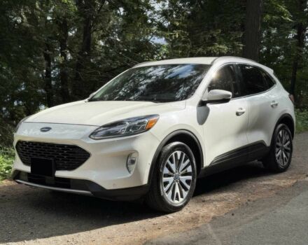 Білий Форд Ескейп, об'ємом двигуна 2 л та пробігом 32 тис. км за 5500 $, фото 2 на Automoto.ua