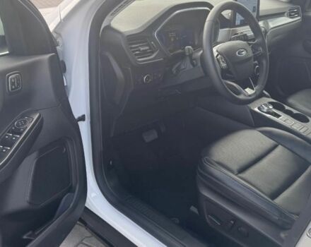 Белый Форд Эскейп, объемом двигателя 2 л и пробегом 81 тыс. км за 13000 $, фото 14 на Automoto.ua