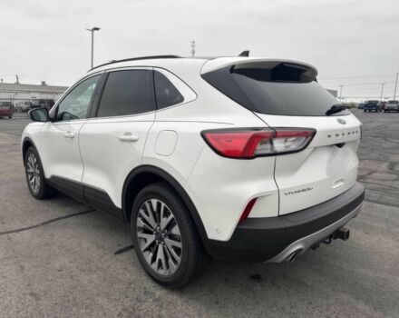 Белый Форд Эскейп, объемом двигателя 2 л и пробегом 40 тыс. км за 3250 $, фото 3 на Automoto.ua