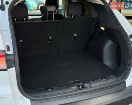 Білий Форд Ескейп, об'ємом двигуна 2.5 л та пробігом 60 тис. км за 19500 $, фото 65 на Automoto.ua