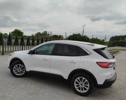 Білий Форд Ескейп, об'ємом двигуна 1.5 л та пробігом 79 тис. км за 15600 $, фото 12 на Automoto.ua