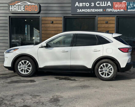 Белый Форд Эскейп, объемом двигателя 1.5 л и пробегом 110 тыс. км за 15999 $, фото 9 на Automoto.ua