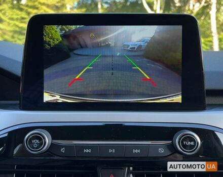 Білий Форд Ескейп, об'ємом двигуна 1.5 л та пробігом 70 тис. км за 18400 $, фото 21 на Automoto.ua