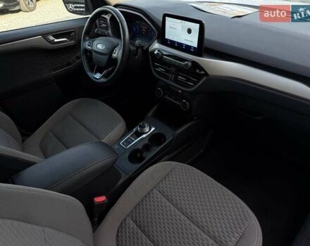 Білий Форд Ескейп, об'ємом двигуна 2.5 л та пробігом 60 тис. км за 19500 $, фото 61 на Automoto.ua