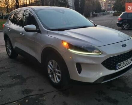 Белый Форд Эскейп, объемом двигателя 1.5 л и пробегом 93 тыс. км за 16500 $, фото 6 на Automoto.ua