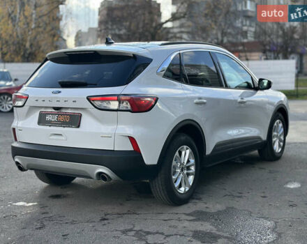 Белый Форд Эскейп, объемом двигателя 1.5 л и пробегом 110 тыс. км за 15999 $, фото 17 на Automoto.ua