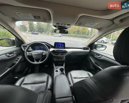Форд Эскейп 2020 в Харькове на Automoto.ua Белый Форд Эскейп, объемом двигателя 2.5 л и пробегом 71 тыс. км за 22500 $, фото 15 на Automoto.ua