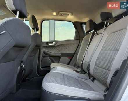 Білий Форд Ескейп, об'ємом двигуна 2.5 л та пробігом 60 тис. км за 19500 $, фото 45 на Automoto.ua