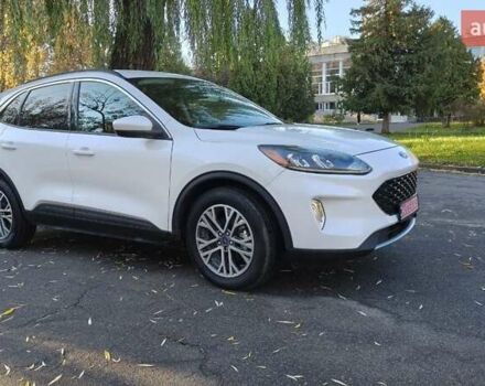 Білий Форд Ескейп, об'ємом двигуна 1.5 л та пробігом 101 тис. км за 17900 $, фото 28 на Automoto.ua